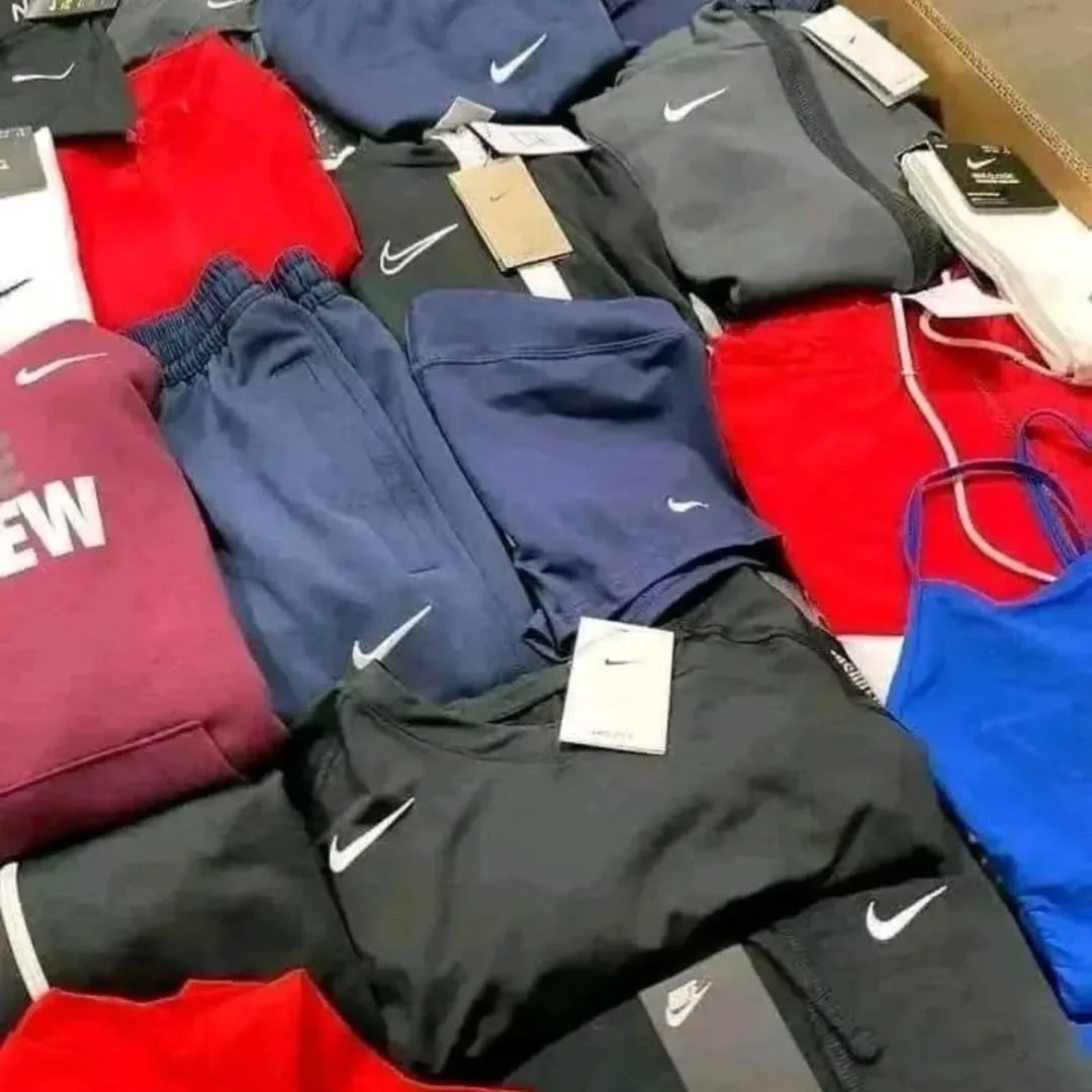 Wholesale Nike Clothing (300 Pieces) - Image 2