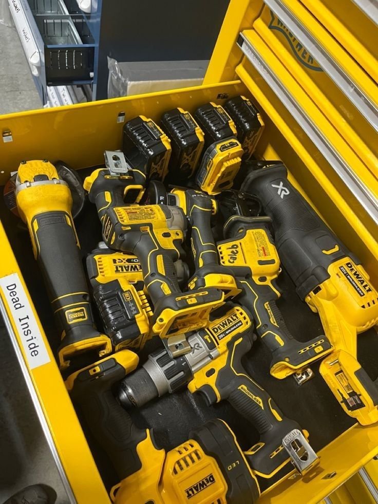 dewalt tools wholesale pallet - Image 8