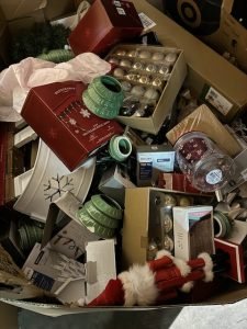 TGT Christmas Merchandise Truckload - Image 4