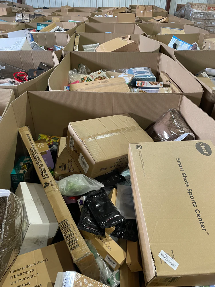 Amazon Liquidation Bin Stores - Image 2