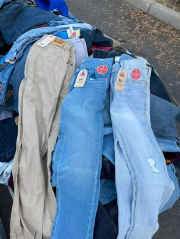 Wholesale Levis Jeans Pallets